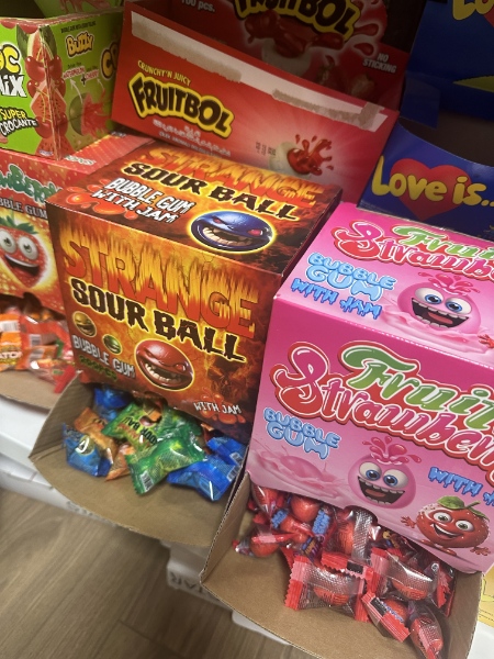 Gumos su įdary