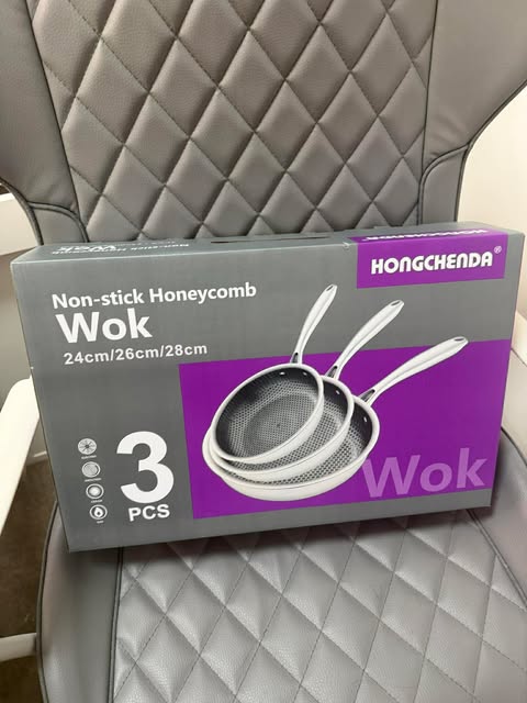 Trijų keptuvių rinkinys